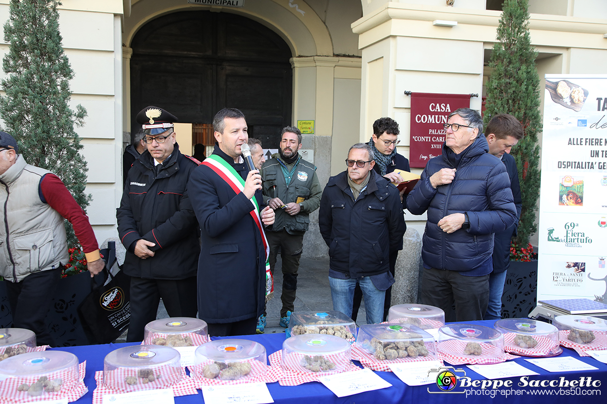 VBS_7042 - Fiera dei Santi - 12.ma Fiera Nazionale del Tartufo.jpg